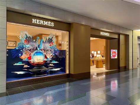 hermes tokyo haneda airport.